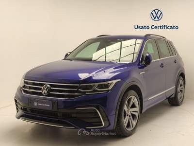 Volkswagen Tiguan 2.0 TDI SCR 110KWR-Line DSG usata Avellino