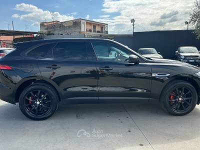 Jaguar F-Pace  Nero usata Caivano