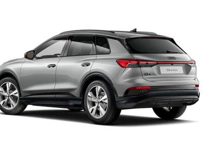 Audi Q4 Q4 45 e-tron S Line edition usata Avellino