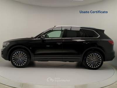Volkswagen Touareg Touareg 3.0 V6 TSI eHybrid Elegance Nero usata Avellino
