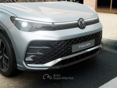 Volkswagen Tiguan 2.0 TDI 150 CV DSG R-Line Plus usata Avellino