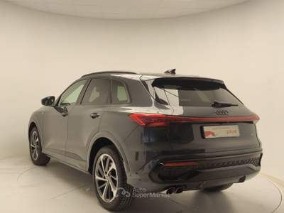 Audi Q5 TDI 150kW quattro S tronic S Line Ed. usata Avellino