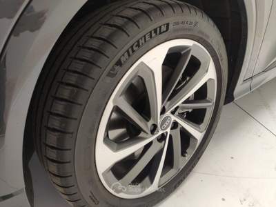 Audi Q5 TDI 150kW quattro S tronic S Line Ed. usata Avellino