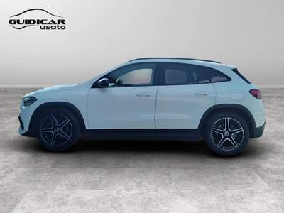 Mercedes-Benz GLA 200 D Premium 8G-DCT Bianco usata Lucca