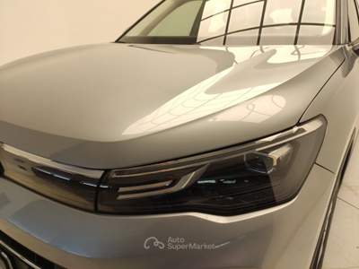 Volkswagen Tiguan 2.0 TDI 110KW SCR Life DSG usata Avellino