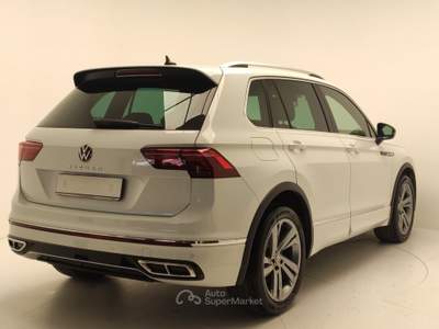 Volkswagen Tiguan 2.0 TDI SCR 110KWR-Line DSG usata Avellino