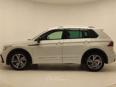Volkswagen Tiguan 2.0 TDI SCR 110KWR-Line DSG usata Avellino