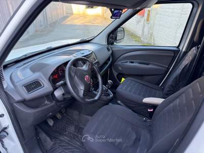 Fiat Doblò Mezzo perfetto di meccanica, sono stati fatti parecchi lavori Bianco usata Alessandria