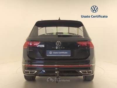 Volkswagen Tiguan Allspace 2.0 TDI SCR R-Line DSG- 7 POSTI usata Avellino
