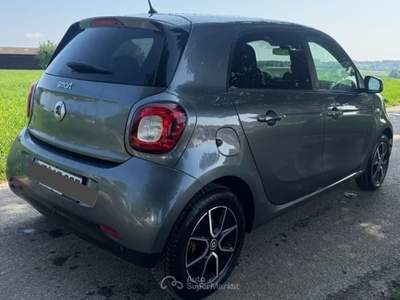 Smart ForFour ForFour EQ ELETRIC FULL-LED TEMPOMAT ALL. SUPERPASSION Grigio usata Roma