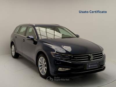 Volkswagen Passat Variant 2.0 TDI SCR EVO DSG Business BMT usata Avellino