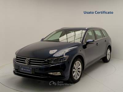 Volkswagen Passat Variant 2.0 TDI SCR EVO DSG Business BMT usata Avellino