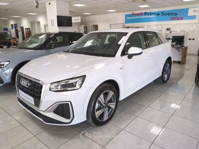 Audi Q2 35 TDI S tronic S line Edition Bianco usata Avellino