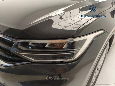 Volkswagen Tiguan 2.0 TDI SCR 90KW Life Grigio usata Avellino