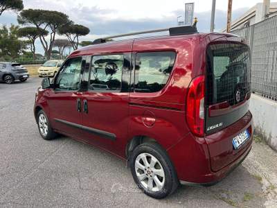 Fiat Doblò 1.6 mjt 16v Lounge 120cv 7 POSTI usata Roma