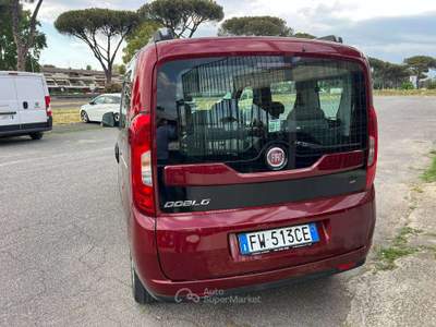 Fiat Doblò 1.6 mjt 16v Lounge 120cv 7 POSTI usata Roma