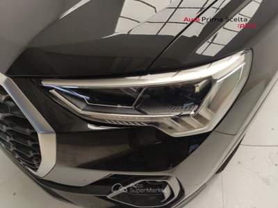 Audi Q3 35 TDI S tronic Business Nero usata Avellino