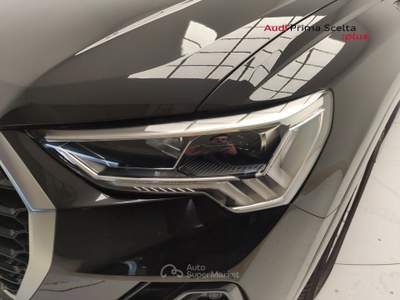 Audi Q3 35 TDI S tronic Business Nero usata Avellino