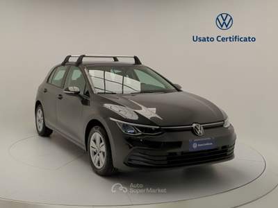 Volkswagen Golf 1.0 eTSI EVO DSG Life Grigio usata Avellino