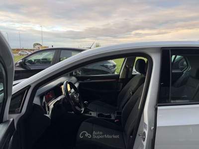 Volkswagen Golf 1.0 TSI EVO ANCHE NEOPATENTATI Bianco usata Russi