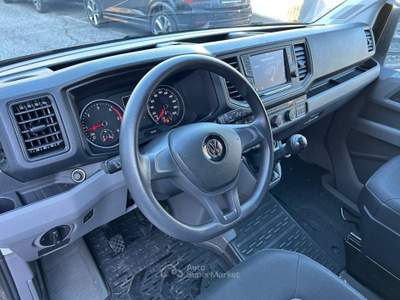 Volkswagen Crafter 30 2.0 TDI 140CV PM-TM Furgone Marrone usata Avellino