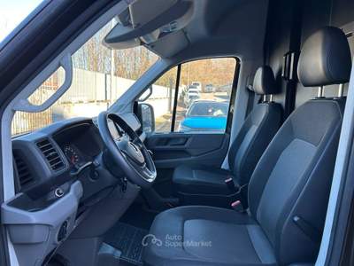 Volkswagen Crafter 30 2.0 TDI 140CV PM-TM Furgone Marrone usata Avellino