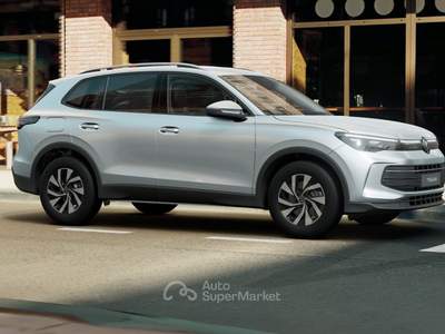 Volkswagen Tiguan 2.0 TDI 150 CV EVO DSG Edition Plus usata Avellino