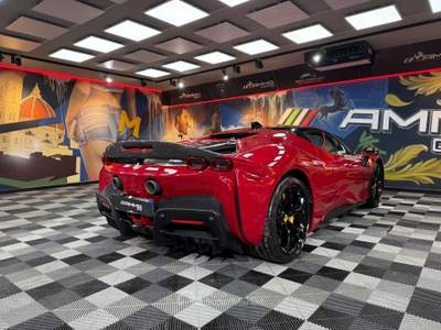 Ferrari SF90 Assetto Fiorano (220) Rosso usata Calenzano
