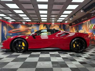 Ferrari SF90 Assetto Fiorano (220) Rosso usata Calenzano