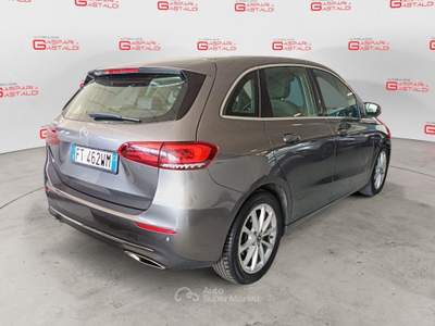 Mercedes-Benz Classe B B 180 d Automatic Sport Grigio usata Villaga
