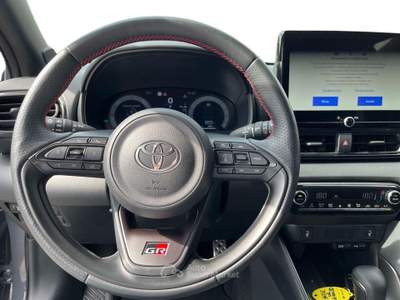 Toyota Yaris Hybrid 130 GR SPORT Grigio usata Varese