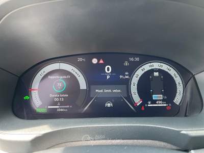Toyota Yaris Hybrid 130 GR SPORT Grigio usata Varese