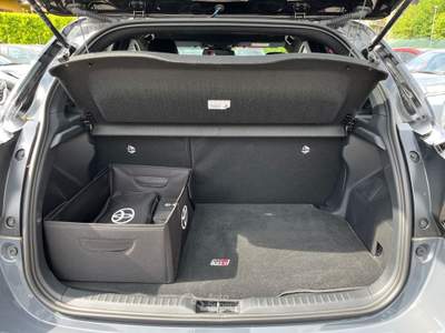 Toyota Yaris Hybrid 130 GR SPORT Grigio usata Varese