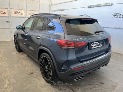 Mercedes-Benz GLA GLA 200 d Premium 4matic auto Blu/Azzurro usata San Giuseppe Vesuviano
