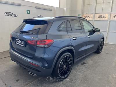Mercedes-Benz GLA GLA 200 d Premium 4matic auto Blu/Azzurro usata San Giuseppe Vesuviano