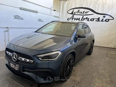 Mercedes-Benz GLA GLA 200 d Premium 4matic auto Blu/Azzurro usata San Giuseppe Vesuviano