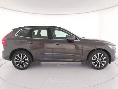 Volvo XC60 2.0 b4 Core auto Grigio usata Roma