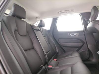 Volvo XC60 2.0 b4 Core auto Grigio usata Roma