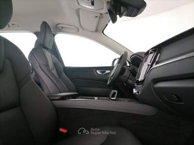 Volvo XC60 2.0 b4 Core auto Grigio usata Roma