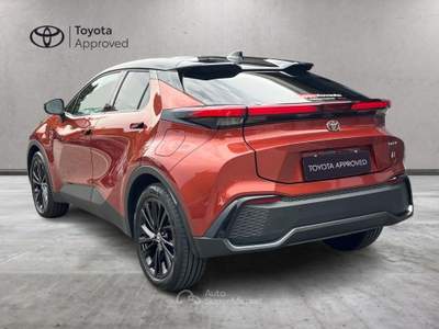 Toyota C-HR 2.0 PHEV E-CVT GR Sport Arancione usata Varese