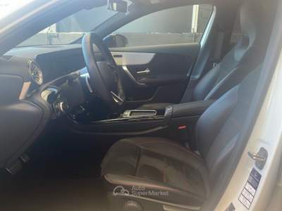 Mercedes-Benz Classe A A 180 Automatic Premium AMG Line Bianco usata Pordenone