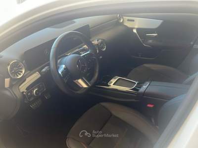 Mercedes-Benz Classe A A 180 Automatic Premium AMG Line Bianco usata Pordenone