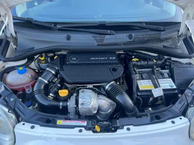 Fiat 500 500 1.3 mjt 16v Lounge 95cv E5+ Bianco usata Striano
