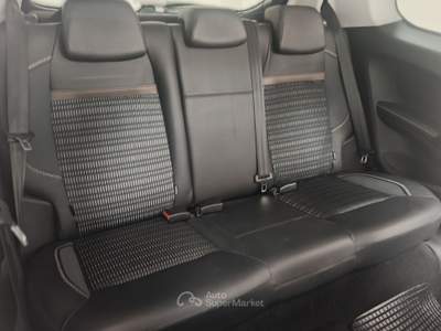 Peugeot 208 208 5p 1.4 hdi 8v ALLURE TETTO  Grigio usata Striano
