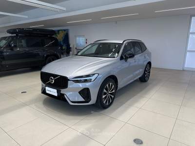 Volvo XC60 B4 D AWD automatico Plus Dark - AUTOCARRO !!! Grigio usata Forlì