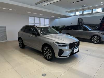 Volvo XC60 B4 D AWD automatico Plus Dark - AUTOCARRO !!! Grigio usata Forlì