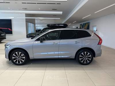 Volvo XC60 B4 D AWD automatico Plus Dark - AUTOCARRO !!! Grigio usata Forlì