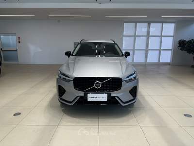 Volvo XC60 B4 D AWD automatico Plus Dark - AUTOCARRO !!! Grigio usata Forlì