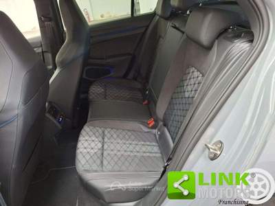 Volkswagen Golf 2.0 TDI 150 CV DSG SCR R-Line GARANZIA VW Grigio usata Seregno