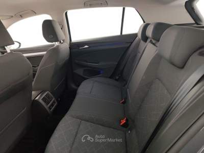 Volkswagen Golf 1.5 eTSI EVO ACT Life DSG Grigio usata Massa